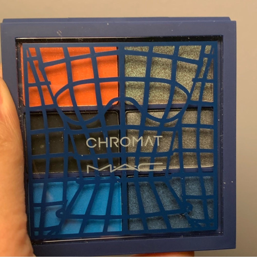 MAC Chromat palette